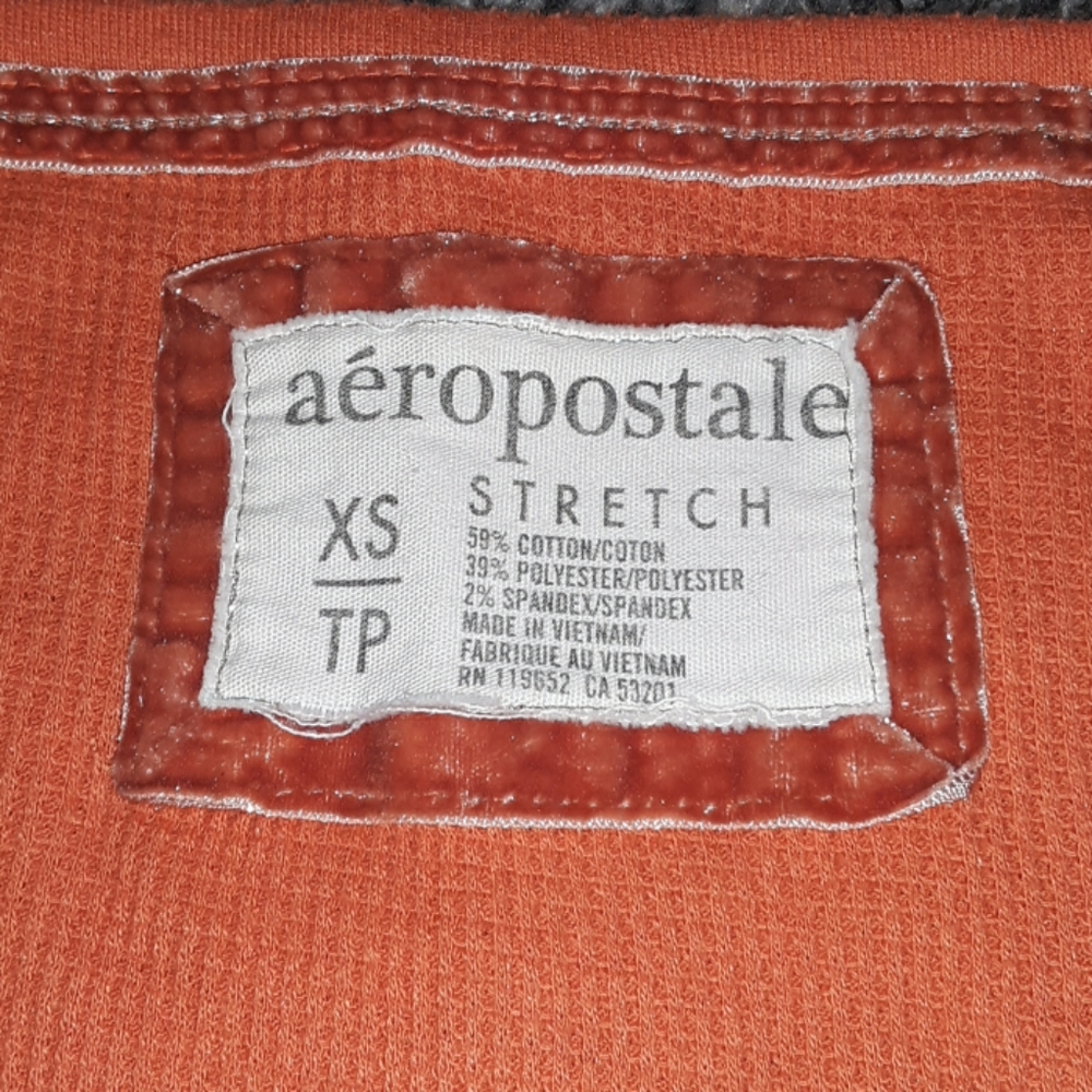 Aeropostal womens top. - Picture 3 of 6
